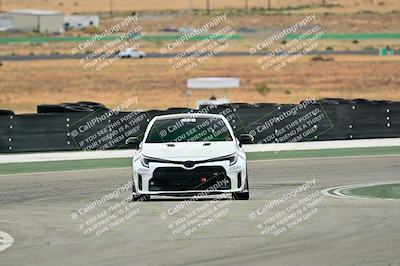 media/Sep-27-2025-Speed Ventures (Sat) [[6606706ef0]]/Yellow group/Turn 6/